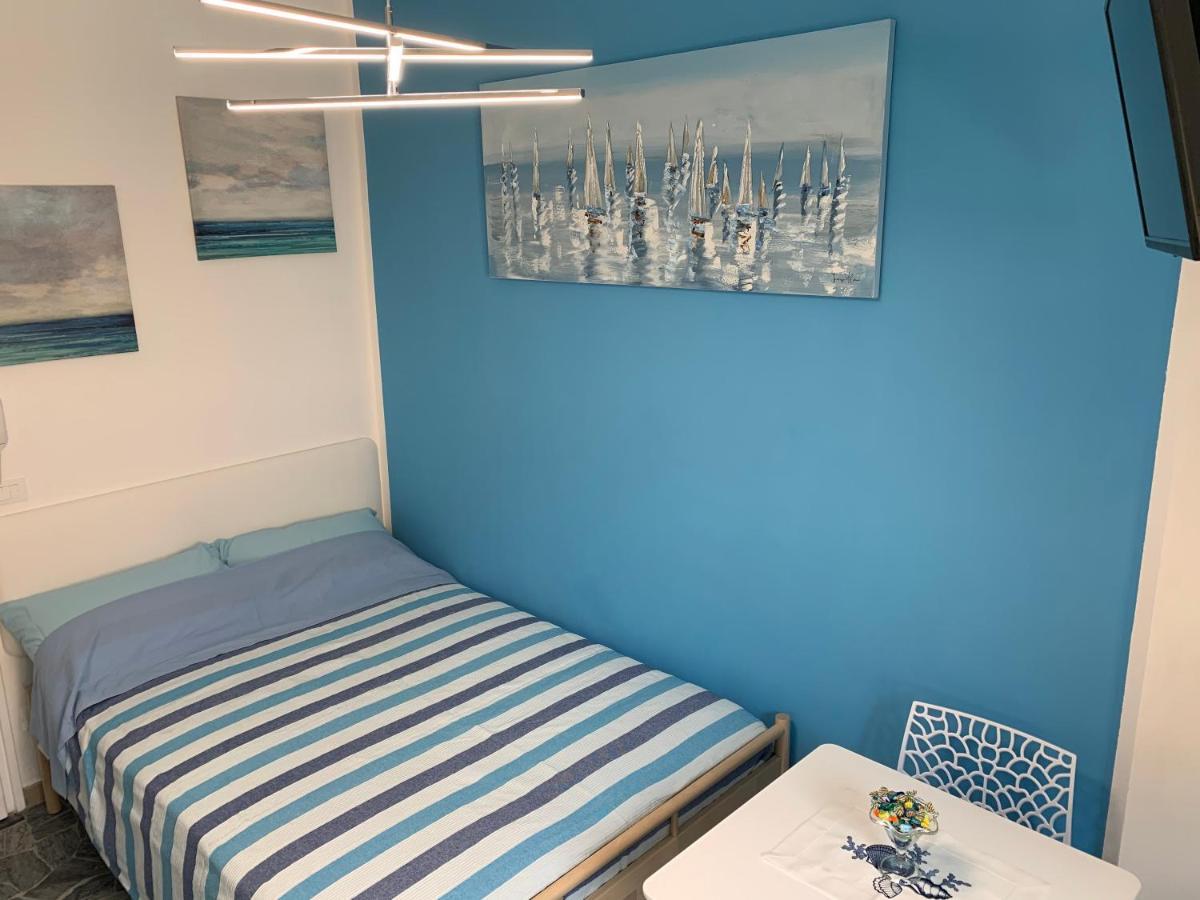 Appartement Indipendent Blue à Ferrare Extérieur photo